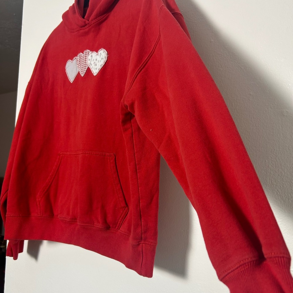 quilt embroidered hearts ~ hollister valentines day hoodie - Picture 4 of 7